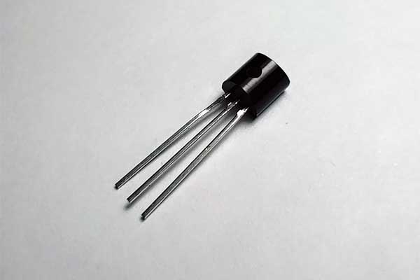 Rounded side of the LM35 temperature sensor