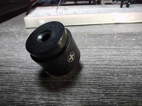 Top-view of the piezo buzzer.